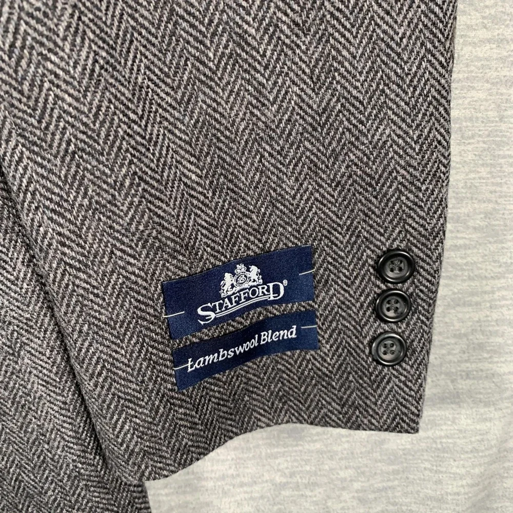Stafford Blazer Mens 46‎ Long Gray Herringbone Lambswool Blend Sport Coat Wool